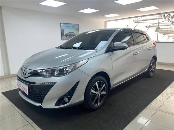 TOYOTA YARIS 1.5 16V FLEX XLS CONNECT MULTIDRIVE TOYOTA YARIS 1.5 16V FLEX XLS CONNECT MULTIDRIVE